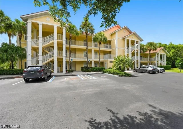 9165-celeste-dr-103-naples-fl-34113/hzid_07c8fadb