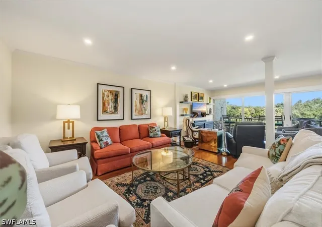 102-tall-pine-ln-3107-naples-fl-34105/hzid_e0e6edfa