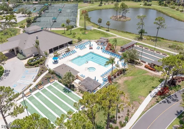 19851-breckenridge-dr-401-estero-fl-33928/hzid_0c114522