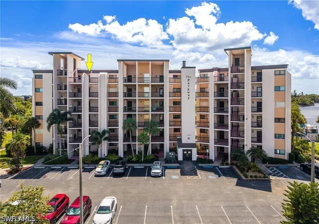 3458-hancock-brg-pkwy-162-north-fort-myers-fl-33903/hzid_7a996898