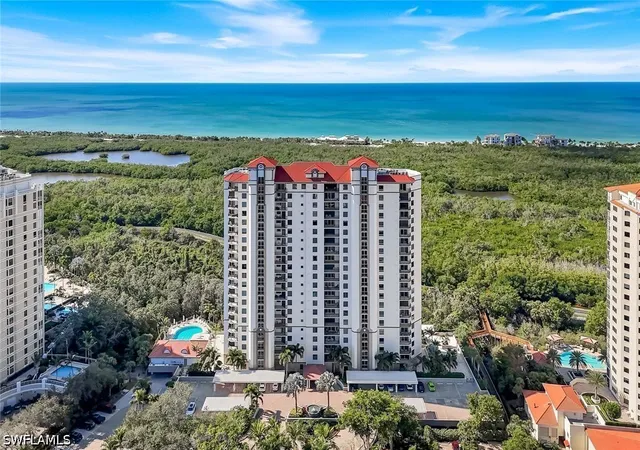 7225-pelican-bay-blvd-604-naples-fl-34108/hzid_28a7861d