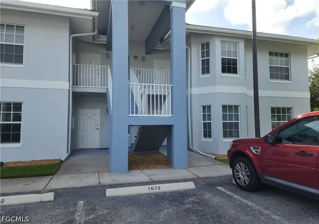 8416-bernwood-cvs-loop-1612-fort-myers-fl-33966/hzid_3f6c09ea