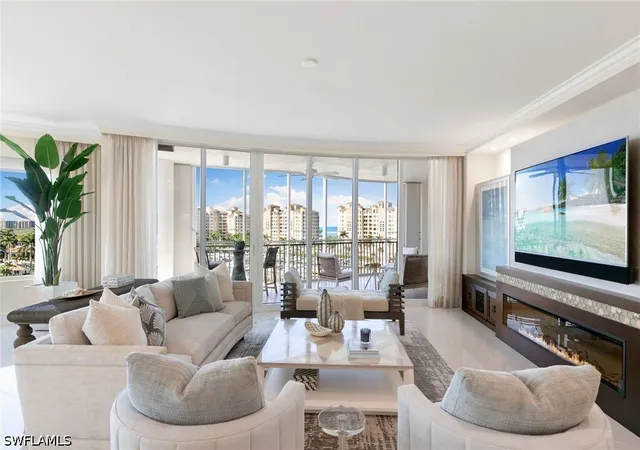 13665-vanderbilt-dr-701-naples-fl-34110/hzid_c39cae55