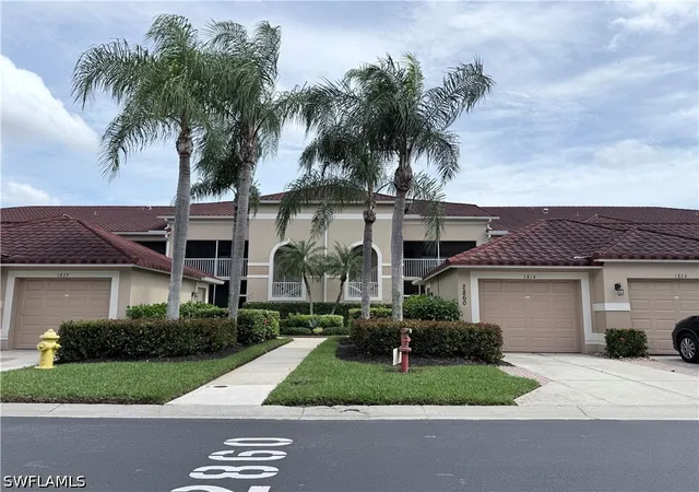 2860-cypress-tr-cir-1825-naples-fl-34119/hzid_21074b91