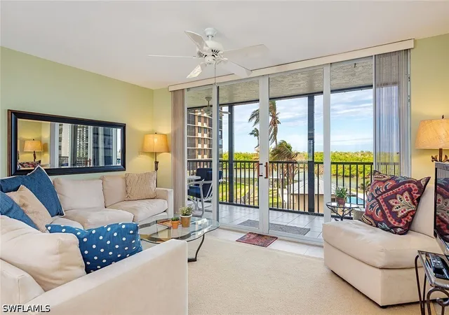 17-bluebill-ave-203-naples-fl-34108/hzid_3c92a804