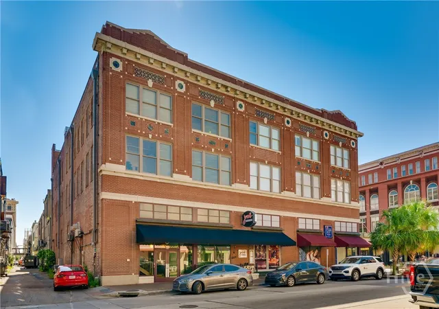 122-w-broughton-st-305-savannah-ga-31401/hzid_461f8fc9
