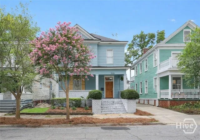 309-w-33rd-street-savannah-ga-31401/hzid_2d586642