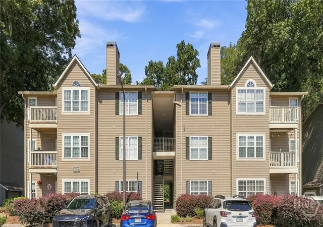 12300-apache-ave-1608-savannah-ga-31419/hzid_1f659b90