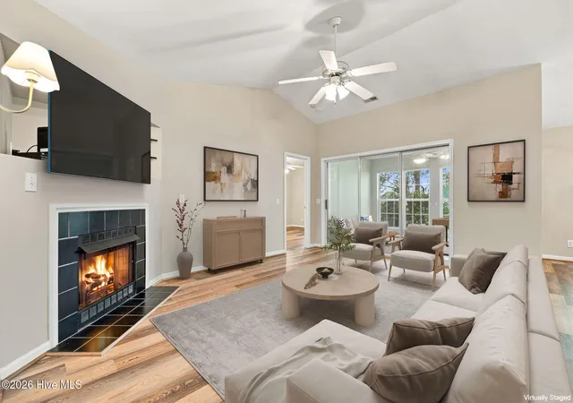 2209-locksley-woods-dr-g-greenville-nc-27858/hzid_af96da2b