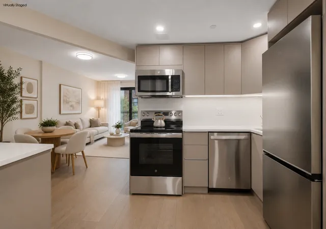 608-ocean-ave-603-new-york-city-ny-11226/hzid_c3f9d609