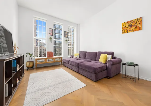184-kent-ave-d-601-new-york-city-ny-11249/hzid_a3d52393