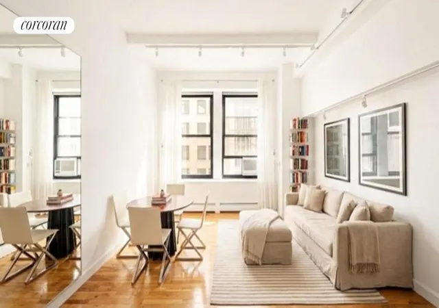 250-mercer-st-b907-new-york-city-ny-10012/hzid_e6a58d60