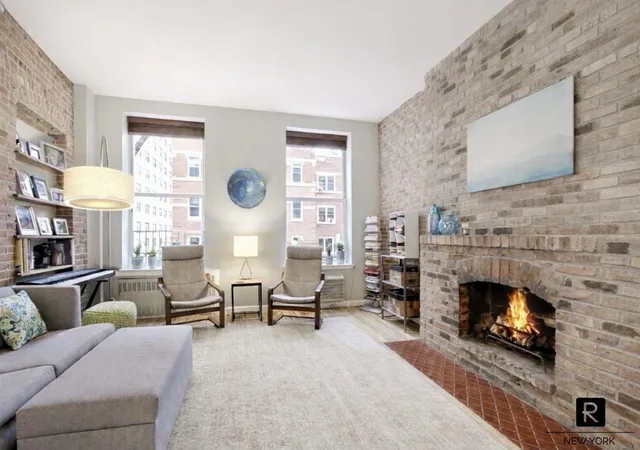 305-w-55th-street-3-a-new-york-city-ny-10019/hzid_e1f085f2