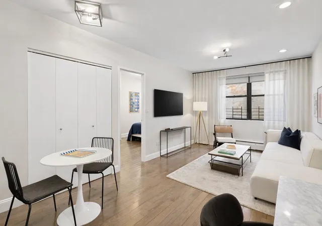 788-9th-avenue-5c-new-york-ny-10019/hzid_e2f1f293