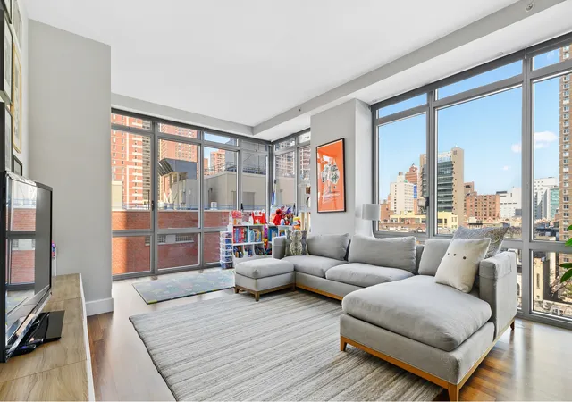 333-e-91st-street-8a-new-york-ny-10128/hzid_287203c2