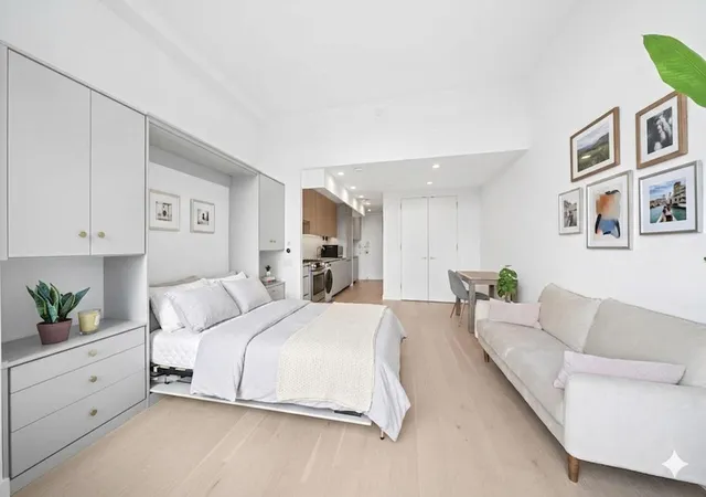 3-court-sq-523-new-york-ny-10009/hzid_80e7d041