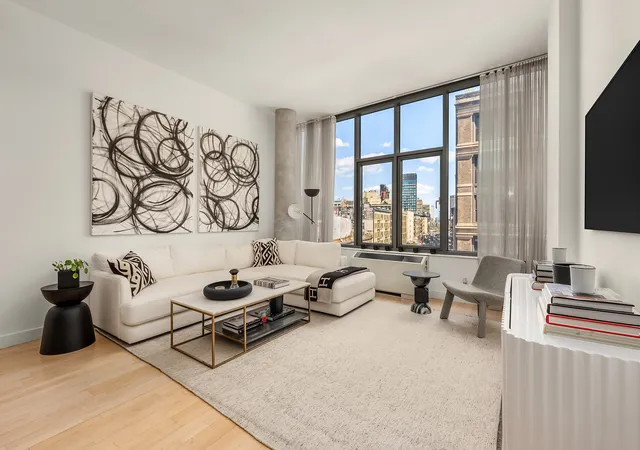 210-lafayette-st-5d-new-york-ny-10012/hzid_edb456d8