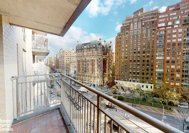 201-w-70th-street-9h-new-york-ny-10023/hzid_0802f325