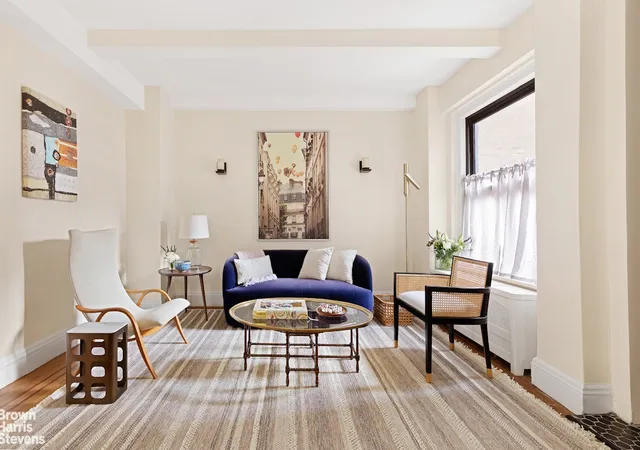 49-w-72nd-street-6e-new-york-city-ny-10023/hzid_4aaa067f