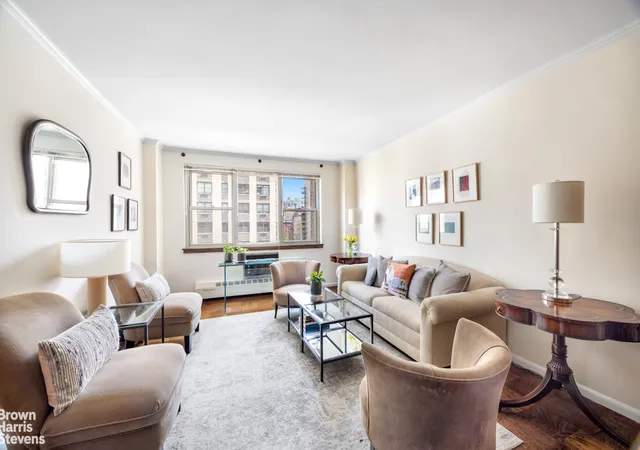 340-e-80th-street-7e-new-york-city-ny-10075/hzid_35fe395b