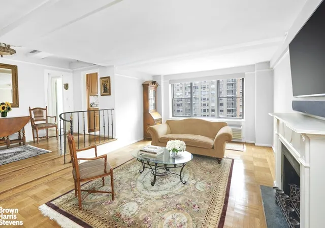 235-e-73rd-street-8d-new-york-ny-10021/hzid_49874c5d