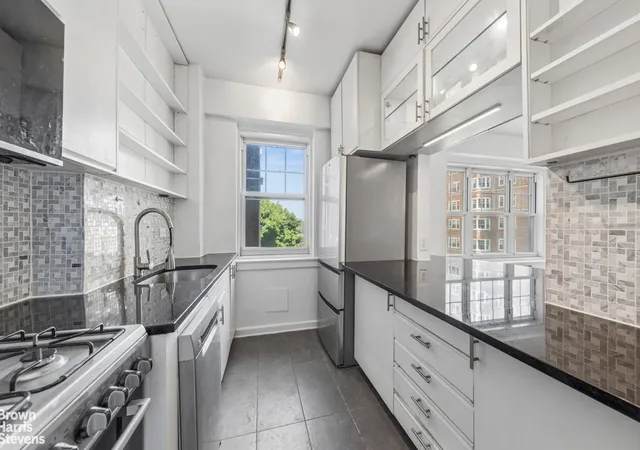 140-cabrini-blvd-37-new-york-ny-10033/hzid_ee99c6b3
