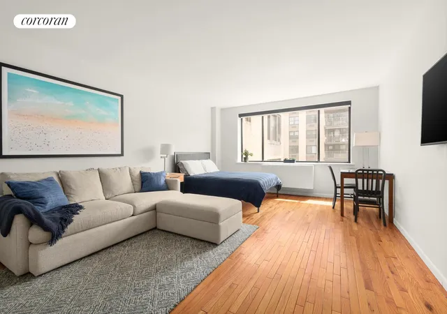 211-w-71st-street-7d-new-york-ny-10023/hzid_c94b218c