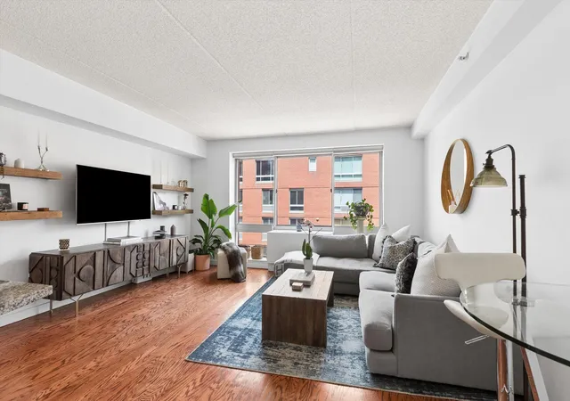 555-w-23rd-street-s-12r-new-york-ny-10011/hzid_1e5af997