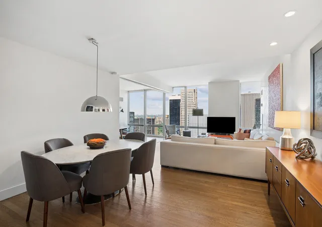 641-5th-avenue-39c-new-york-ny-10022/hzid_7e78ae3b