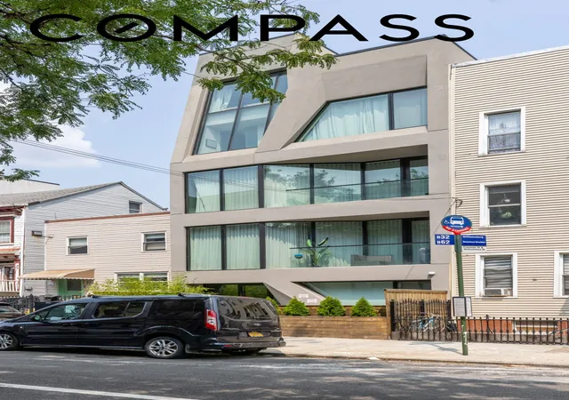205-freeman-st-new-york-city-ny-11222/hzid_9fe720f3