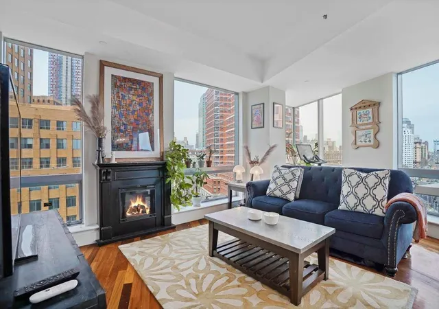150-myrtle-ave-1003-new-york-city-ny-11201/hzid_ccb88ac9