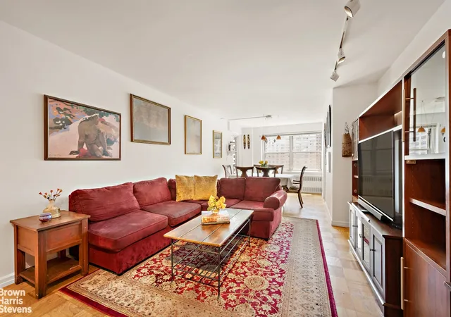 165-w-end-ave-12e-new-york-city-ny-10023/hzid_413df553