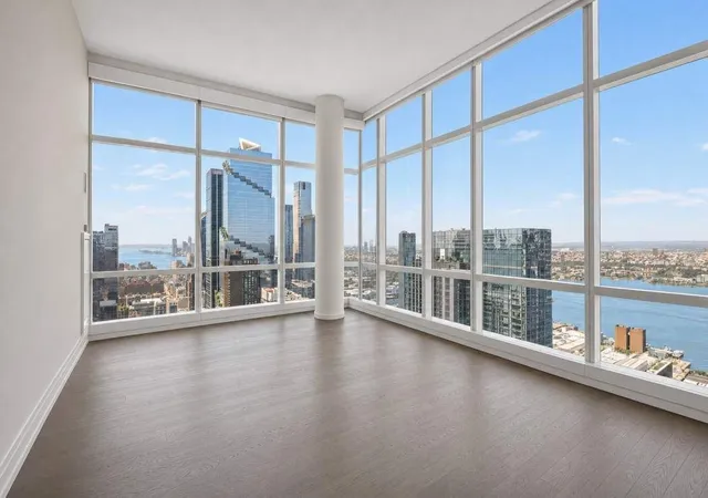 460-w-42nd-street-1j-new-york-ny-10036/hzid_167b6228