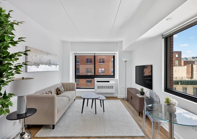 535-w-52nd-street-6b-new-york-city-ny-10019/hzid_12a381fe