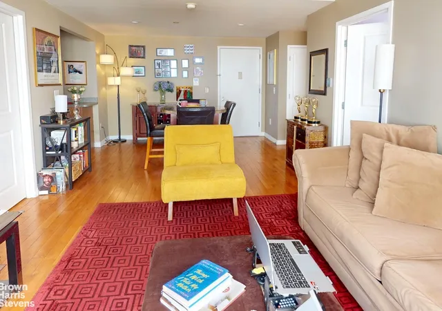 29-w-138th-street-3e-new-york-city-ny-10037/hzid_62f43e76