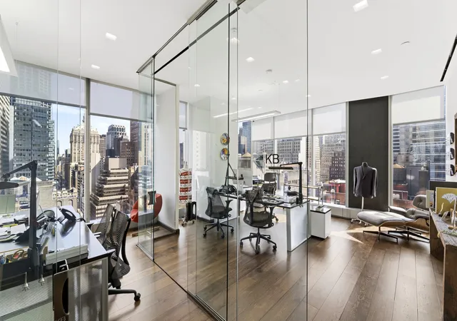 50-w-47th-st-1808-new-york-city-ny-10036/hzid_c9df0730