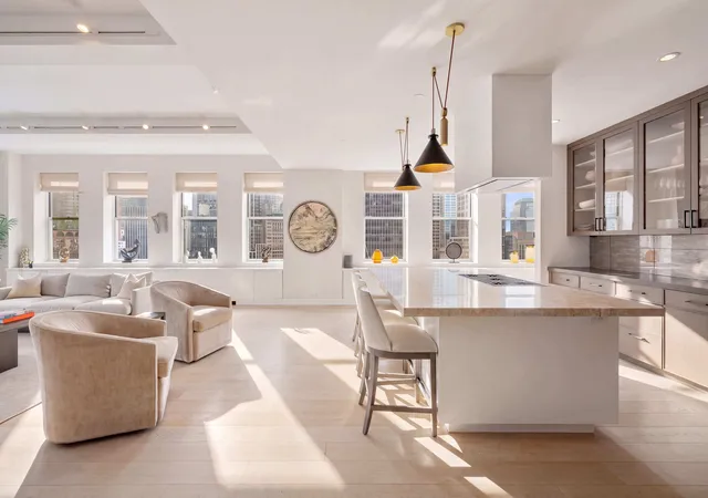 80-chambers-st-21a-new-york-city-ny-10007/hzid_9645ac27