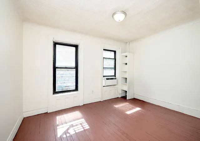 334-e-65th-st-21-new-york-city-ny-10065/hzid_ed65d99f
