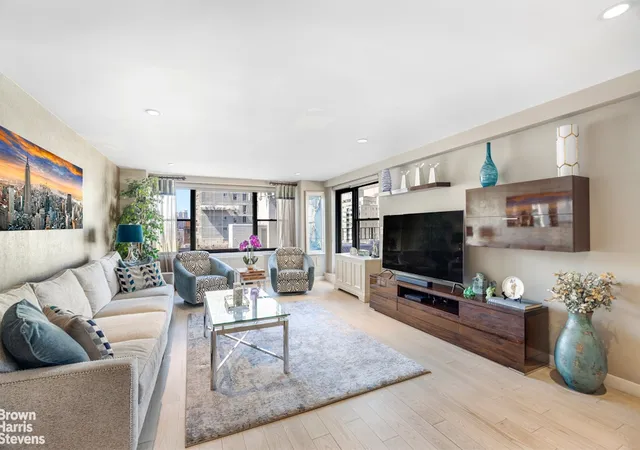 301-e-64th-street-pha-new-york-city-ny-10065/hzid_badffc31
