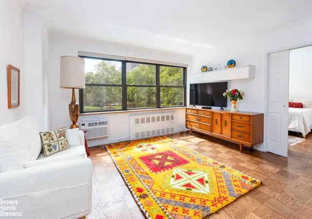 205-w-end-ave-2k-new-york-city-ny-10023/hzid_3f76b69c