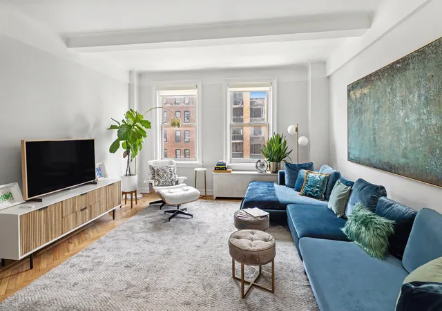 127-w-79th-street-11b-new-york-city-ny-10024/hzid_12f64641