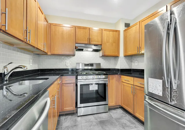 41-02-queens-blvd-5f-new-york-city-ny-11104/hzid_bb6b5ec1