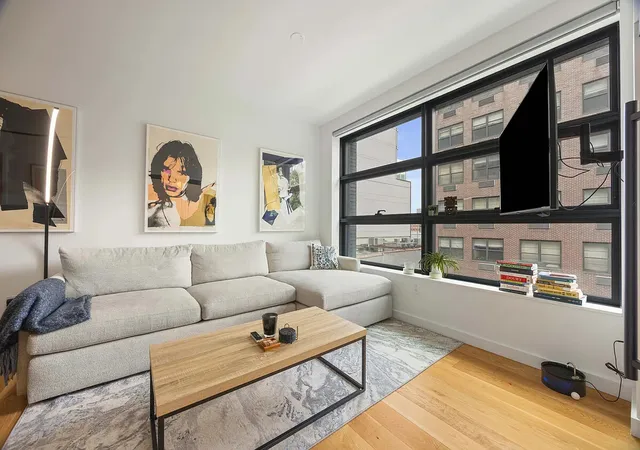 547-w-47th-street-509-new-york-city-ny-10036/hzid_2ccd2f2f