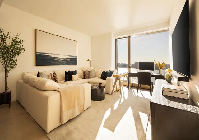 500-w-18th-street-west18b-new-york-city-ny-10011/hzid_a5f7eab3