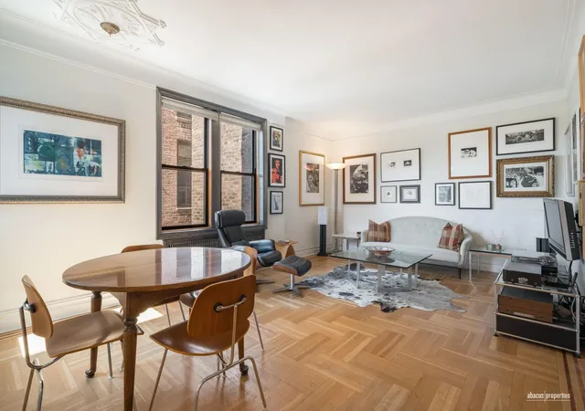 1710-ave-h-c5-new-york-city-ny-11230/hzid_8bcbd433