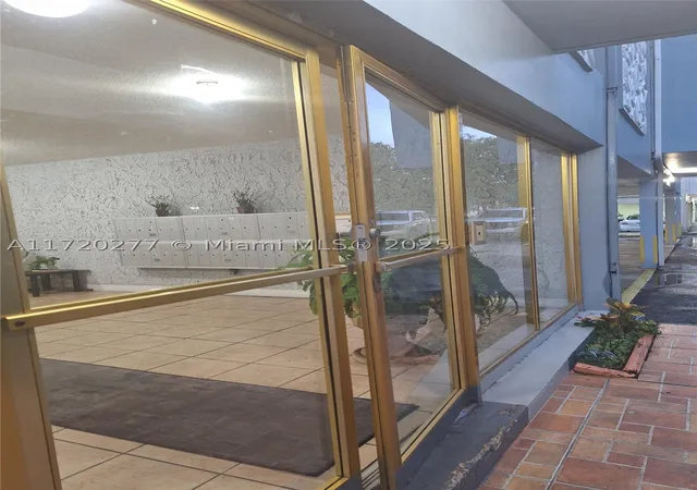 1735-ne-164th-st-g210-north-miami-beach-fl-33162/hzid_9e0072e9