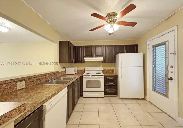 410-nw-68th-ave-207-plantation-fl-33317/hzid_775eeba1