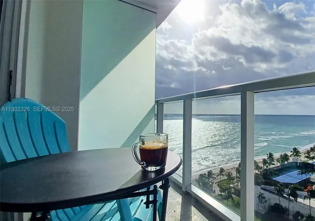 19201-collins-ave-1105-sunny-isles-beach-fl-33160/hzid_b419a2ae