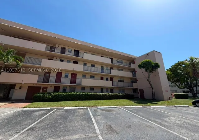 1450-ne-191st-st-106-miami-fl-33179/hzid_0fbcd68b