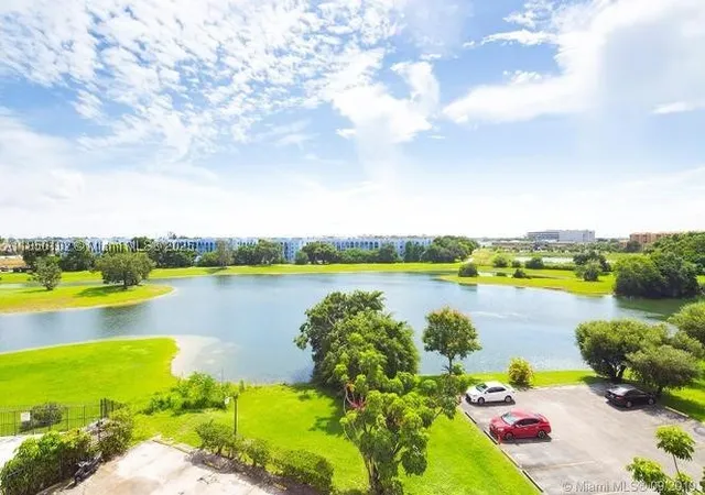 9682-fontainebleau-blvd-401-miami-fl-33172/hzid_866cc871